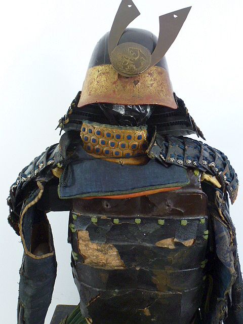 Download A Suit of Edo Period Japanese Samurai Armor - Griffin ...