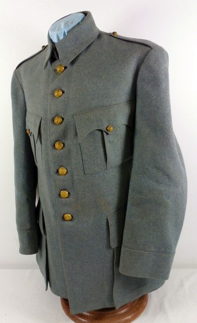 WWI French General’s Horizon Blue Uniform – Griffin Militaria