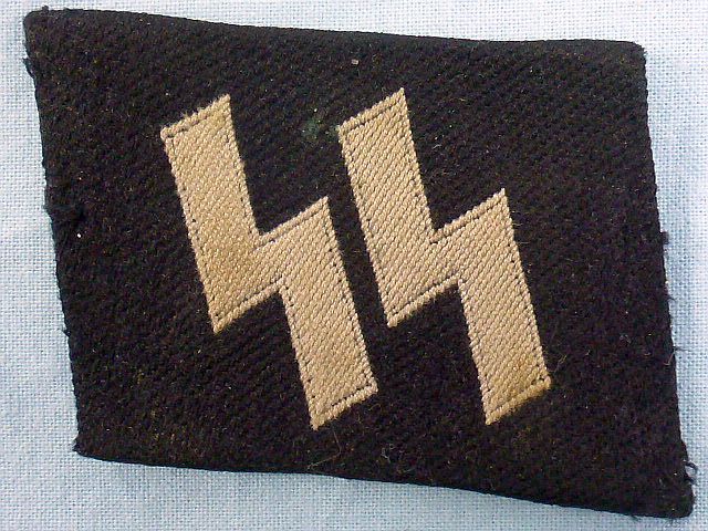 Waffen SS EM/NCO Runes Collar Tab – Griffin Militaria