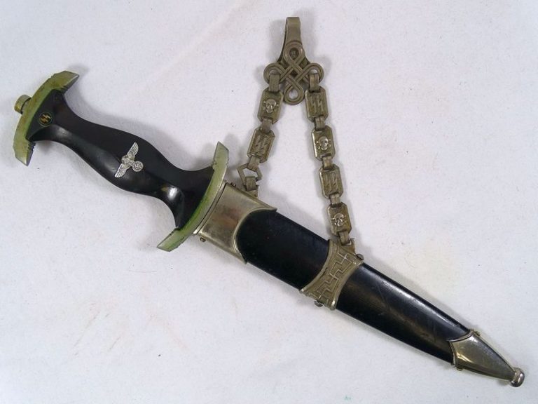 Early Named Model 1936 Chained SS Officer Dagger – Griffin Militaria