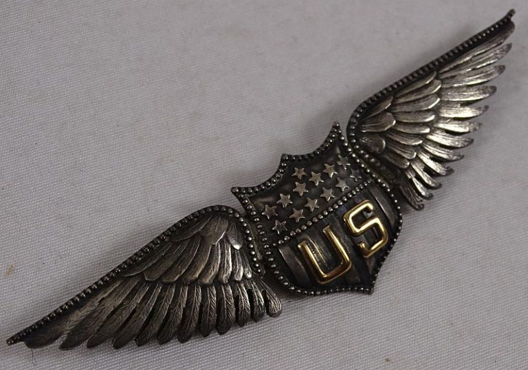 military half wing pin