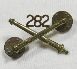 US WWII 282nd Field Artillery Officer Collar Insignia