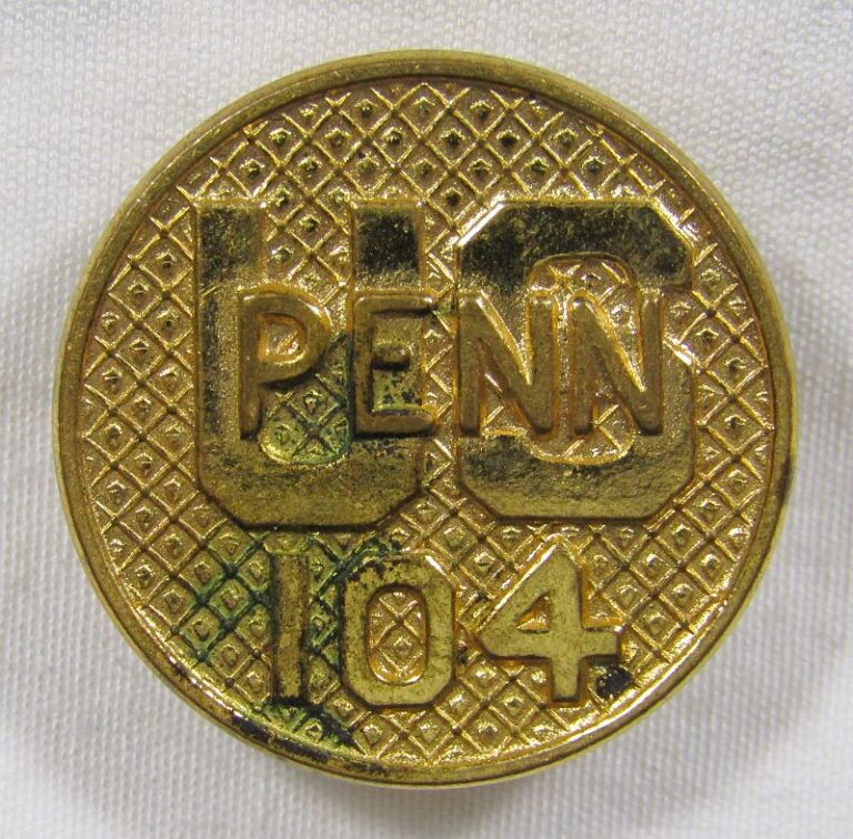 1920’s US / PENN 104 Collar Disk – Griffin Militaria