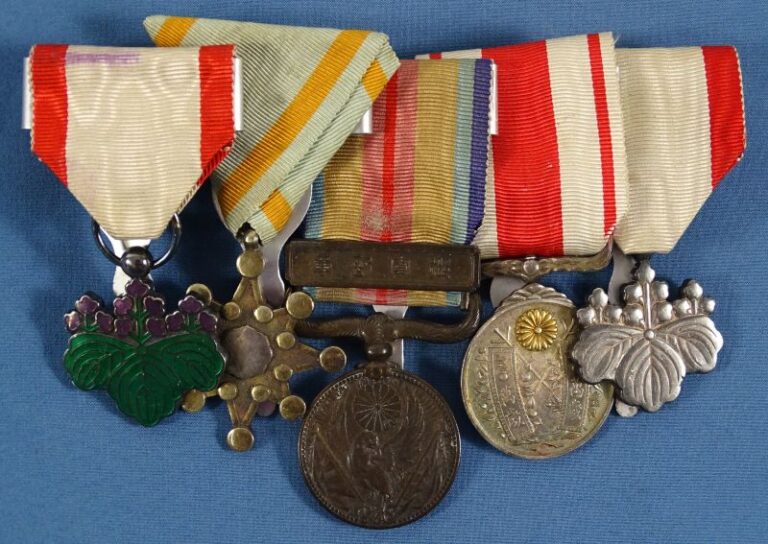 Imperial Japanese 5 Place Medal Bar – Griffin Militaria