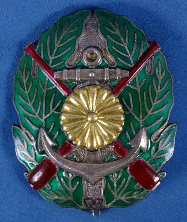 Cased Japanese Navy First Class Gunnery Proficiency Badge - Image 2