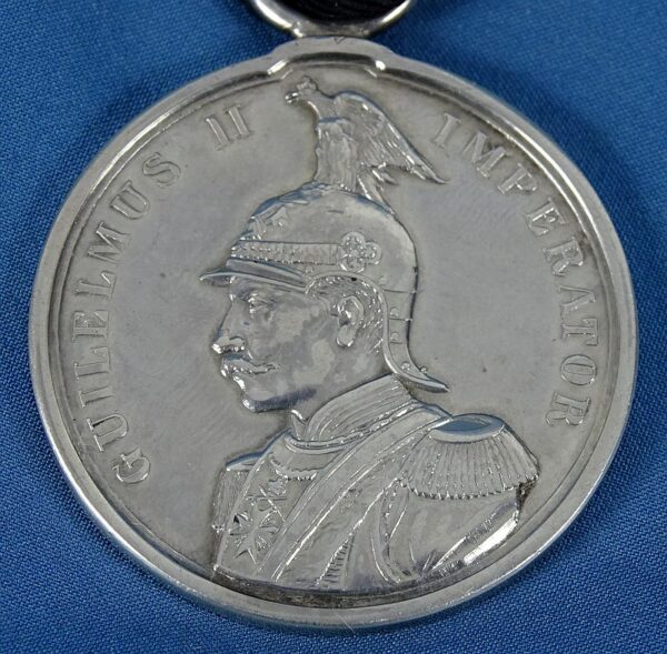 Rare German Colonial War Service Medal (Kriegerverdienstmedaille) First Class - Image 2