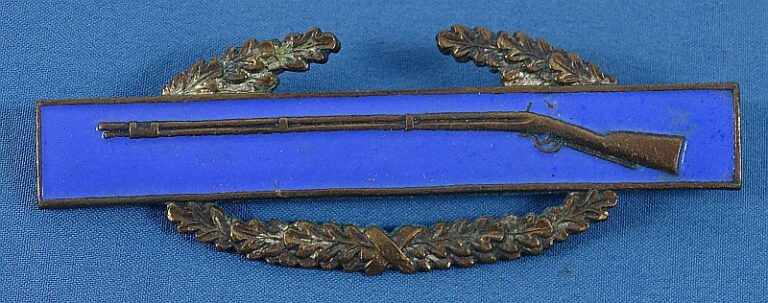 Pin Back British Made Combat Infantry Badge by Ludlow of London ...