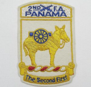 WWII 2nd Field Artillery Regiment Patch