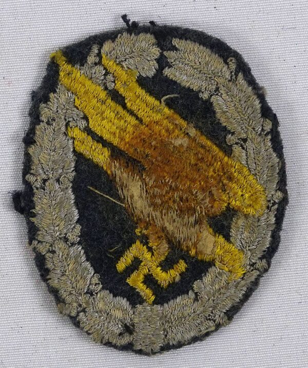 Uniform Removed Cloth German Paratrooper Badge - Image 2