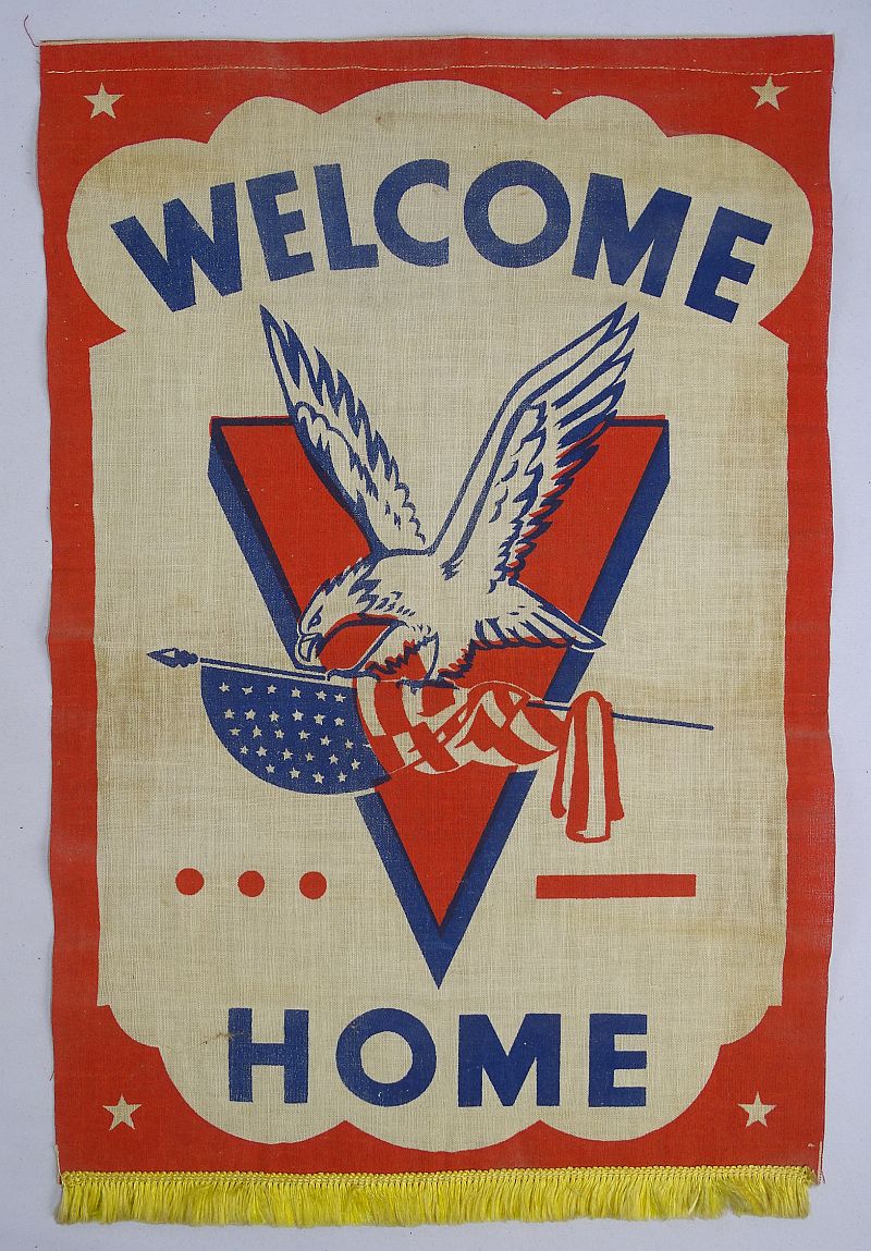WWII “Welcome Home” Window Banner – Griffin Militaria