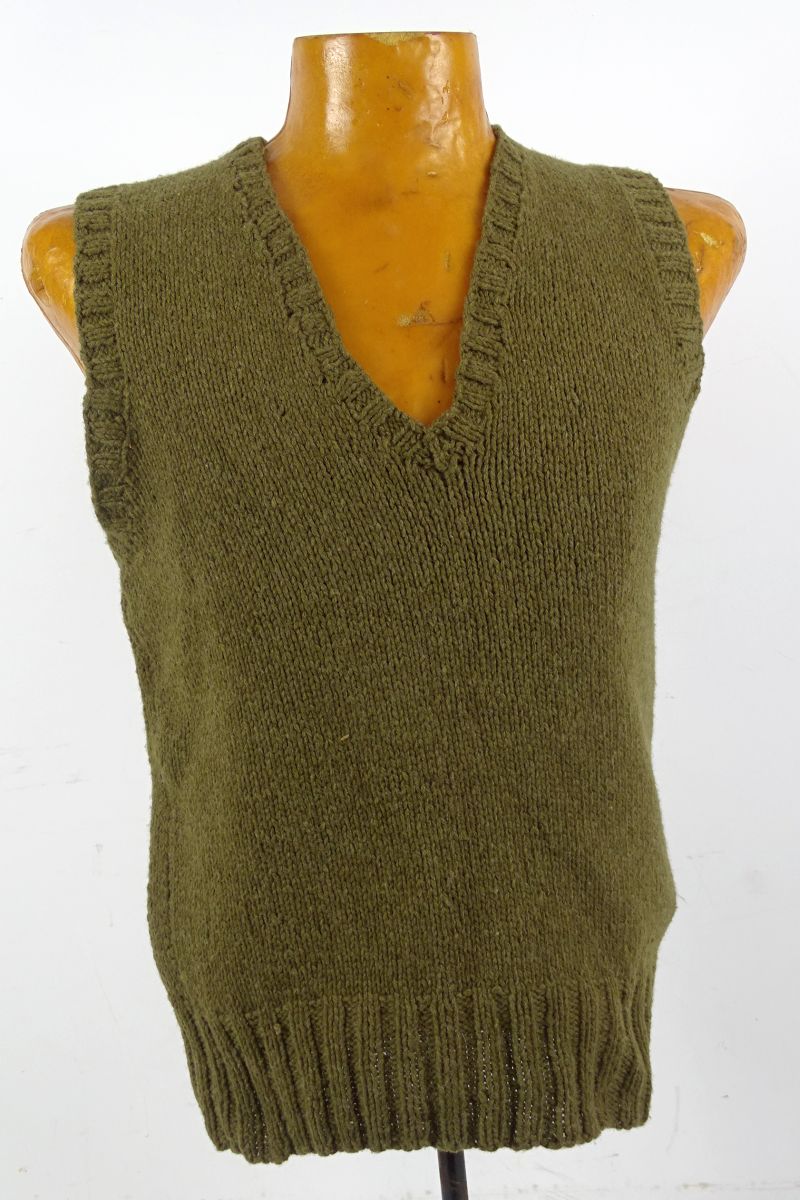 WWI U.S. Army Pullover Sleeveless Sweater – Griffin Militaria
