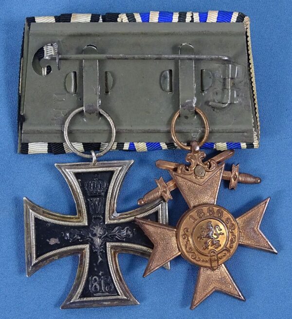 Cased Bavarian Military Merit Cross Third Class with Swords and 1914 Iron Cross Second Class Medal Bar - Image 3