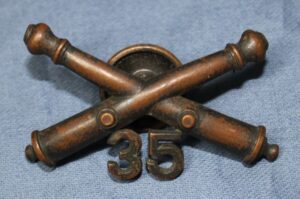 Model 1905 35th Artillery Visor Cap Badge