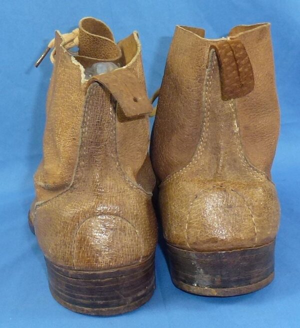 1942 Dated Japanese Army EM/NCO Ankle Boots - Image 5