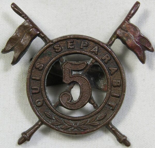 WWI 5th (Royal Irish) Lancers Officer's Service Dress Cap Badge With Blades