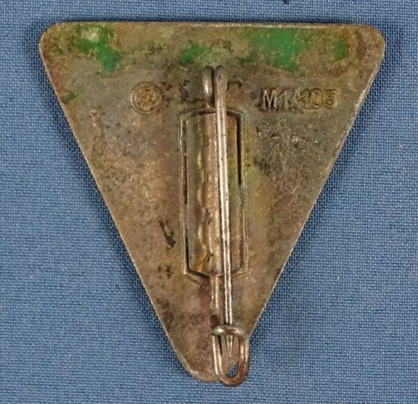 Deutsches Frauenwerk Member Badge RZM M1/105 - Image 2