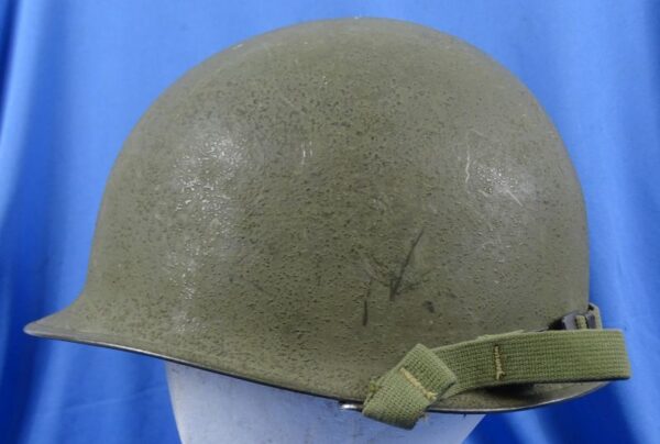 WWII Rear Seam Swivel Bale M1 Combat Helmet - Image 5