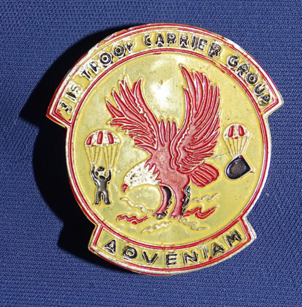 315th Troop Carrier Group Beercan DI/Crest