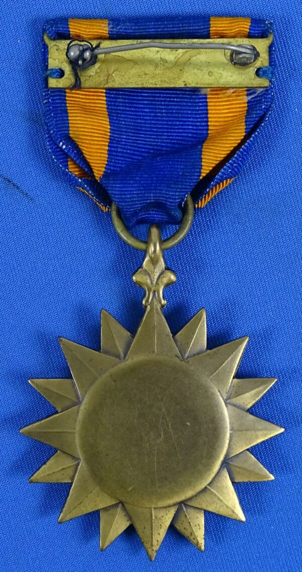 Cased WWII Air Medal - Image 2