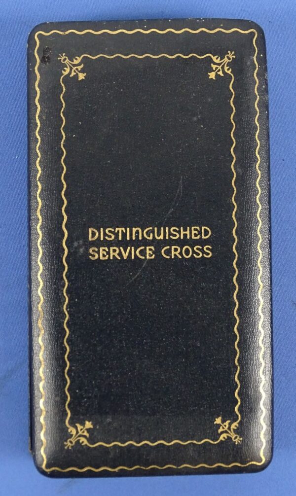 Cased WWII Distinguished Service Cross by Robbins Company - Image 4