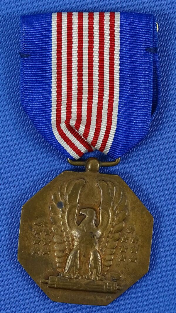 Cased WWII Soldier's Medal - Image 2