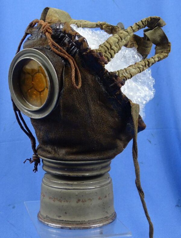 Named Model 1917 German Gas Mask - Image 3