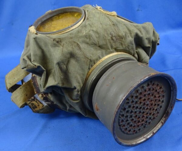 Named Landsturm Battalion WWI Model 1916 "Gummimaske" Gas Mask with Canister - Image 5