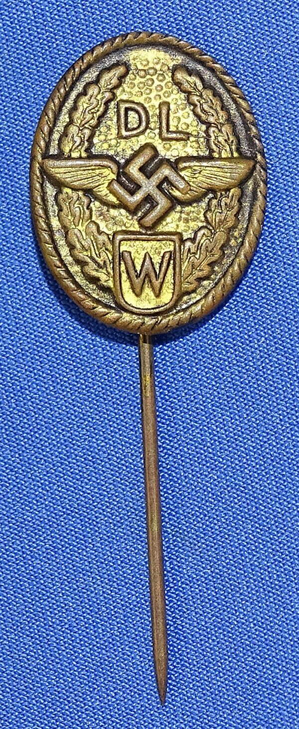 Early DLW German Civil Airlines Stickpin