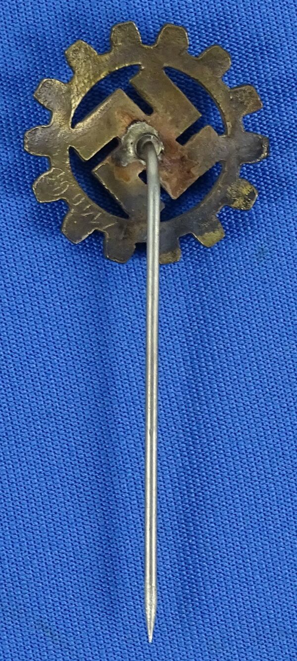 DAF Labor Front Member Stickpin with Enamel Swastika - Image 2