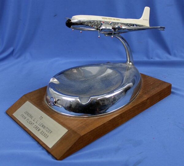 Large Desk Ashtray Presented to General Lyman Louis Lemnitzer, Chairman of the Joint Chiefs of Staff