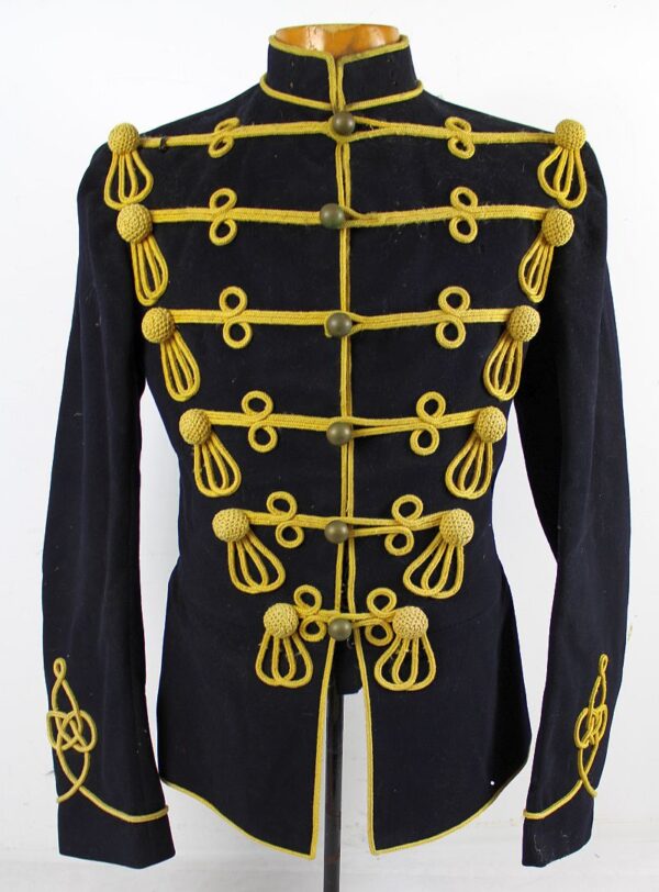 British 8th King's Royal Irish Hussars Uniform - Image 2