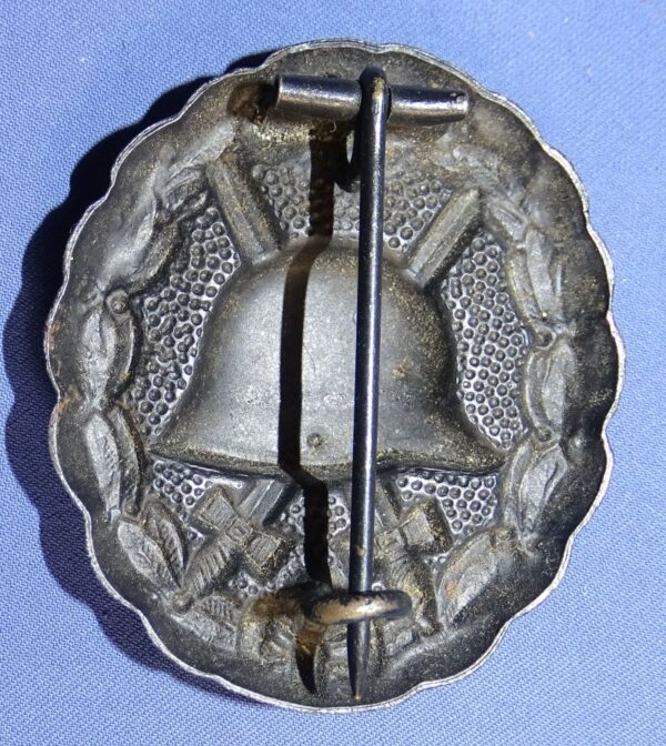 WWI German Black Wound Badge - Image 2