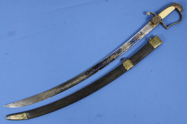 Eagle Head Pommel Sword with Gilt and Blued Decorated Blade - Image 3