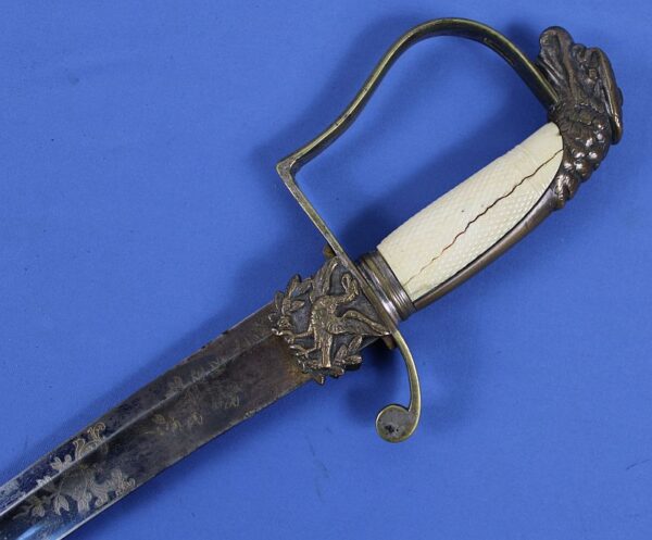 Eagle Head Pommel Sword with Gilt and Blued Decorated Blade - Image 7