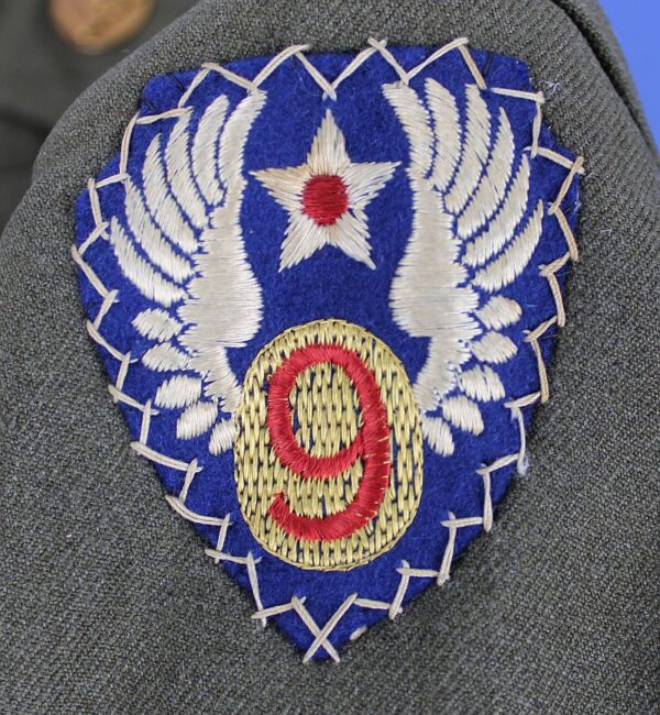 Named WWII 9th Air Force Master Sergeant Tunic - Image 4