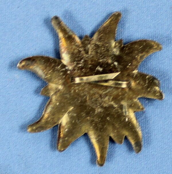WWII German Edelweiss Cap Badge RZM M7/3 - Image 2