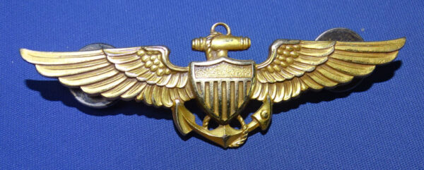 WWII Navy/Marine Corps Pilot's Wing 2-3/4 inch Balfour 1/20 10K