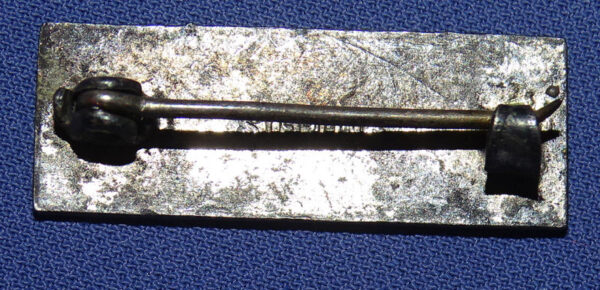 WWI 4 Sons In Service Sterling Pin - Image 2