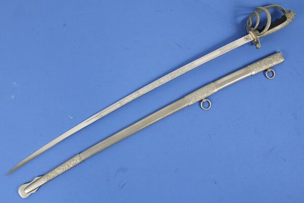 Post WWII Deluxe Model 1902 U.S. Army Officer Eagle Pommel Sword by Carl Eickhorn - Image 2