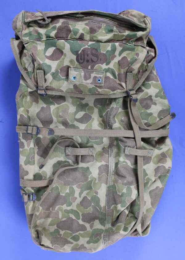 1943 U.S. Army Camouflage Jungle Backpack