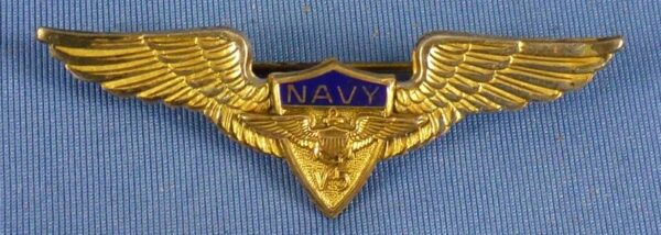 WWII Sterling Pin Back Navy V-5 Program Pilot Wing