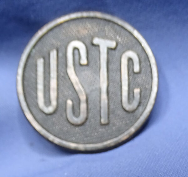 WWI "USTC" U.S. Training Camp Collar Disk