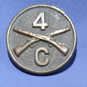WWI 4th Infantry Co C Collar Disk