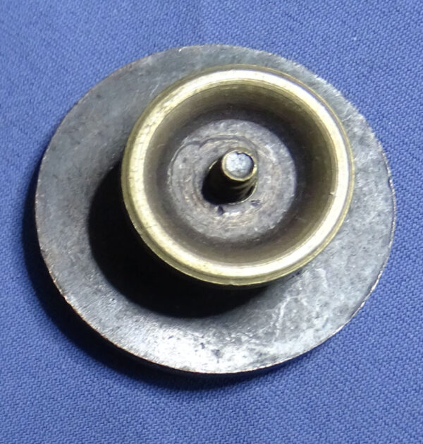 WWI 3rd Engineers Co D "3D" Collar Disk - Image 2