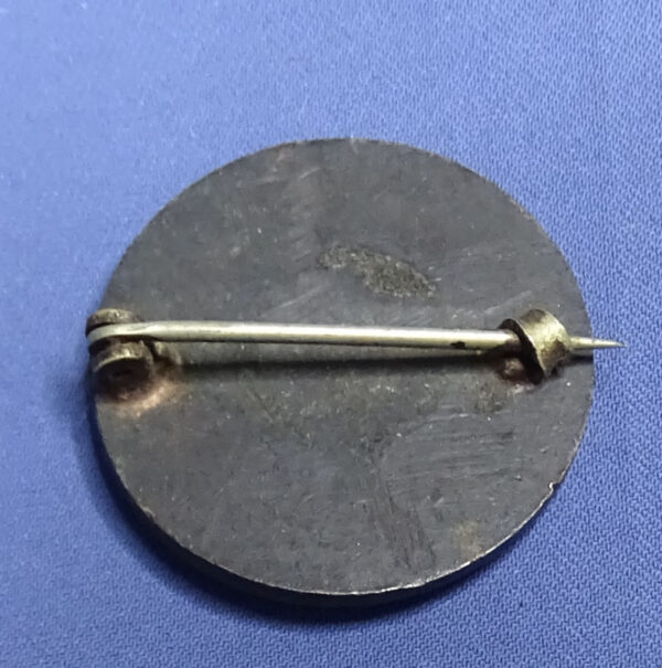 WWI Chemical Corps Pin Back Collar Disk - Image 2