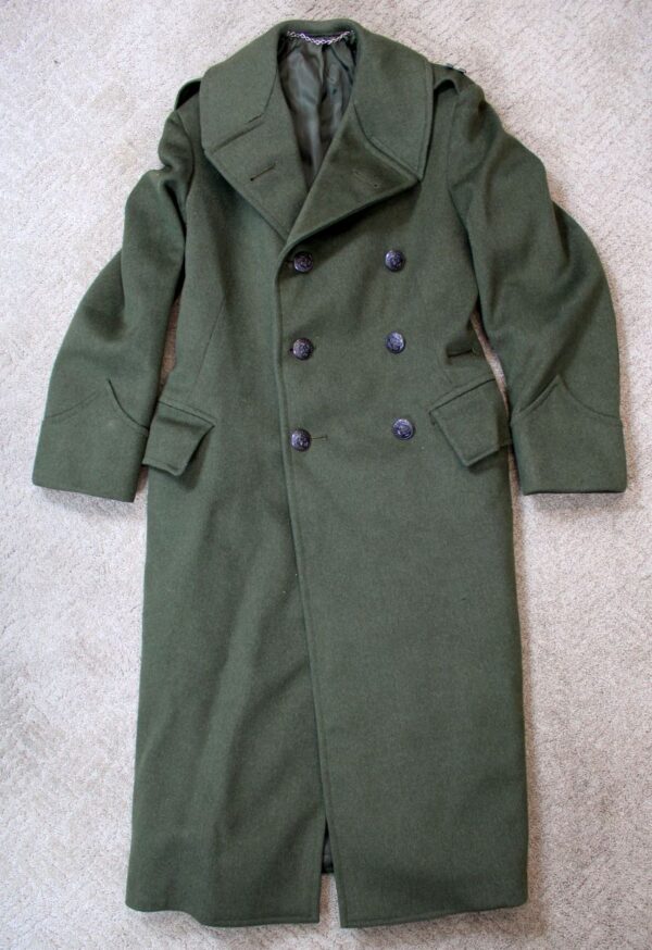 Named High Quality WWII U. S. Marine Corps Captain's Overcoat