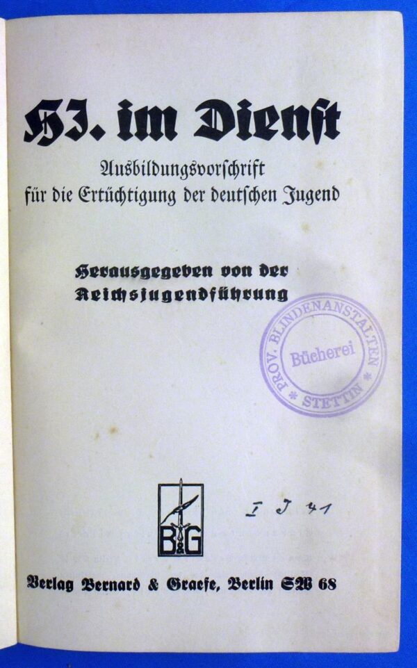 Hitler Youth Manual: "H.J. Im Dienst" - Image 2