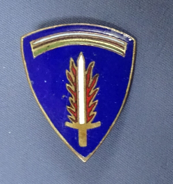 WWII Occupation German Theater Made U.S. Army Europe DI /Crest