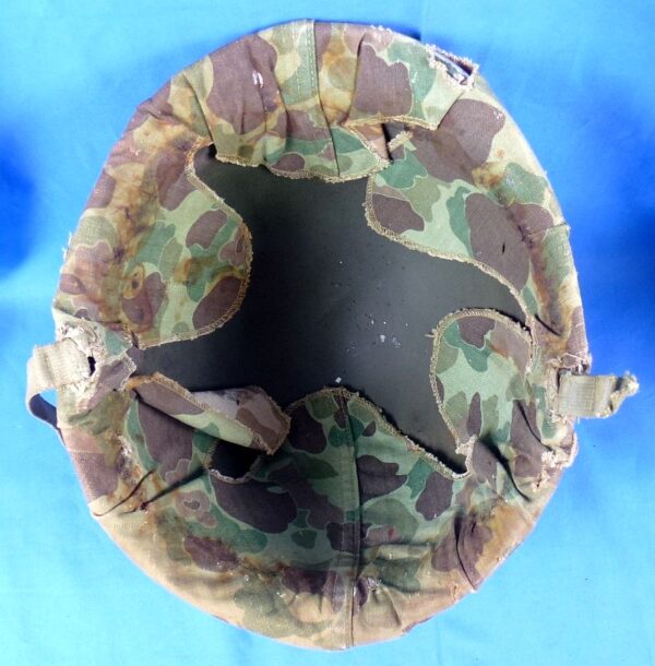 WWII Fixed Bale M1 Combat Helmet with Korean War U.S. Marine Corps Camouflage Cover - Image 8