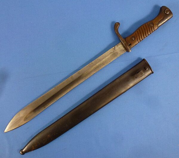 1917 Dated German Model 1898/05 "Butcher Blade" Bayonet by Pack Ohliger & Co. - Image 2